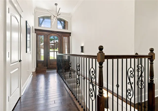 Photo 3 of Sale Pending at 28 Harbour Dr, Bentonville, AR 72712 | MLS# 1360091 | Listing updated on 2026-09-04