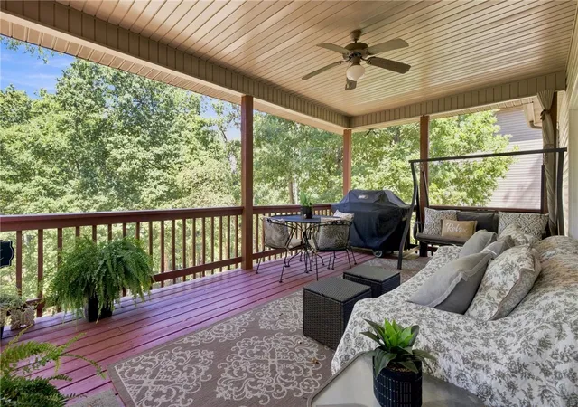 Photo 2 of Sale Pending at 12 Kendal Dr, Bella Vista, AR 72714 | MLS# 1360540 | Listing updated on 2026-09-09