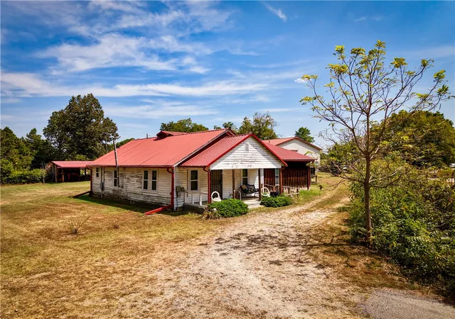 Photo 1 of Single family home for sale at 37992 Highway 23, Huntsville, AR 72740 | MLS# 1360541 | Listing updated on 2026-08-31
