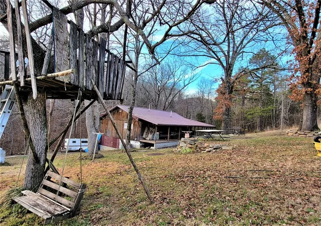 Photo 3 of Sale Pending at 861 Nc 3804, Hasty, AR 72640 | MLS# 1360553 | Listing updated on 2026-09-08