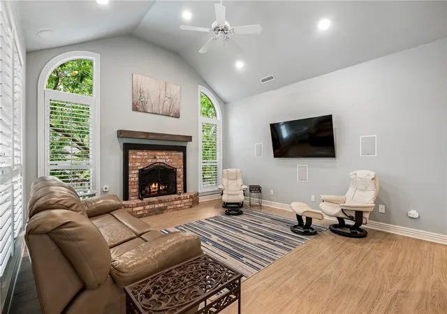 Photo 3 of Single family home for sale at 1799 Kensington Pl, Springdale, AR 72764 | MLS# 1360133 | Listing updated on 2026-08-31
