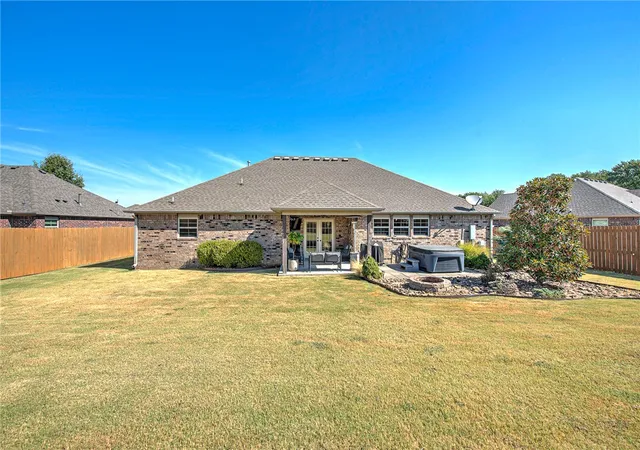 Photo 35 of Single family home for sale at 12889 Canopy Oaks Dr, Farmington, AR 72730 | MLS# 1360567 | Listing updated on 2026-08-31