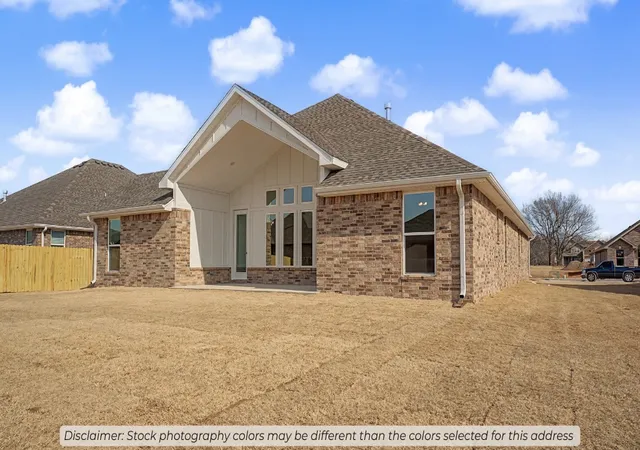 Photo 3 of Single family home for sale at 9361 Snyder Farm Ln, Gentry, AR 72734 | MLS# 1360587 | Listing updated on 2026-09-01