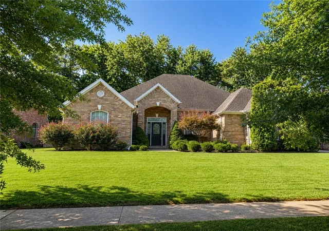Photo 2 of Sale Pending at 3763 E Township St, Fayetteville, AR 72703 | MLS# 1360581 | Listing updated on 2026-10-03
