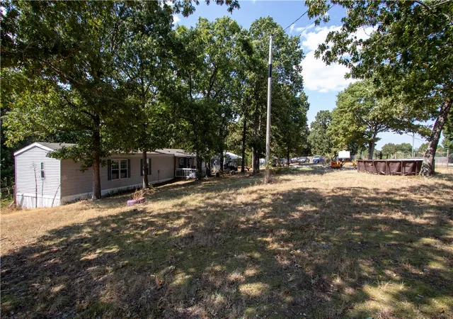 Photo 3 of Manufactured home for sale at 15279 Highway 16, Fayetteville, AR 72704 | MLS# 1360672 | Listing updated on 2026-09-04