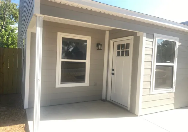 Photo 2 of Single family home for sale at 3103 Ne 12th Street, Bentonville, AR 72712 | MLS# 1360508 | Listing updated on 2026-09-04