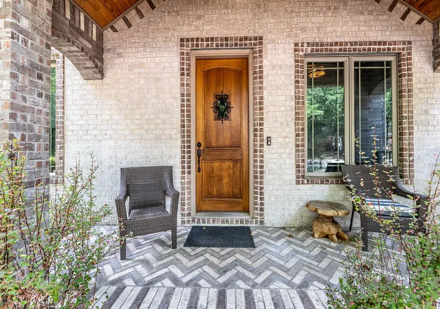 Photo 3 of Sale Pending at 1383 N Heritage Ave, Fayetteville, AR 72704 | MLS# 1360644 | Listing updated on 2026-09-09