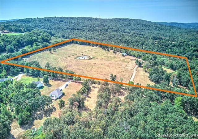 Photo 1 of Single family home for sale at 10153 Hogeye Fire Sta Rd, Fayetteville, AR 72701 | MLS# 1360681 | Listing updated on 2026-09-14