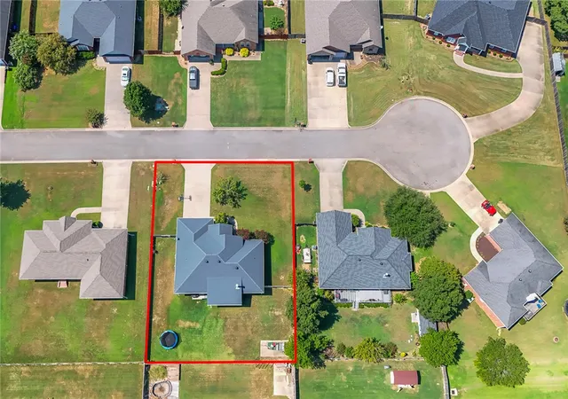 Photo 35 of Single family home for sale at 86 Sunfish Ave, Russellville, AR 72802 | MLS# 1360684 | Listing updated on 2026-10-01
