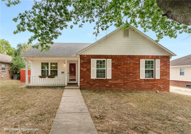 Photo 1 of Single family home for sale at 1284 N Tradition Ave, Fayetteville, AR 72704 | MLS# 1359049 | Listing updated on 2026-09-01