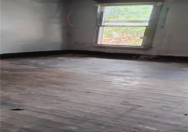 Photo 3 of Single family home for sale at 1100 S 20th Street, Fort Smith, AR 72901 | MLS# 1360655 | Listing updated on 2026-09-01
