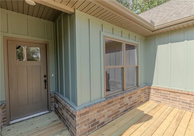 Photo 3 of Single family home for sale at 4 Cyrus Ln, Bella Vista, AR 72715 | MLS# 1360418 | Listing updated on 2026-09-01