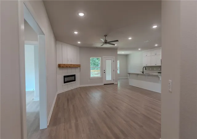 Photo 4 of Single family home for sale at 4 Cyrus Ln, Bella Vista, AR 72715 | MLS# 1360418 | Listing updated on 2026-09-01
