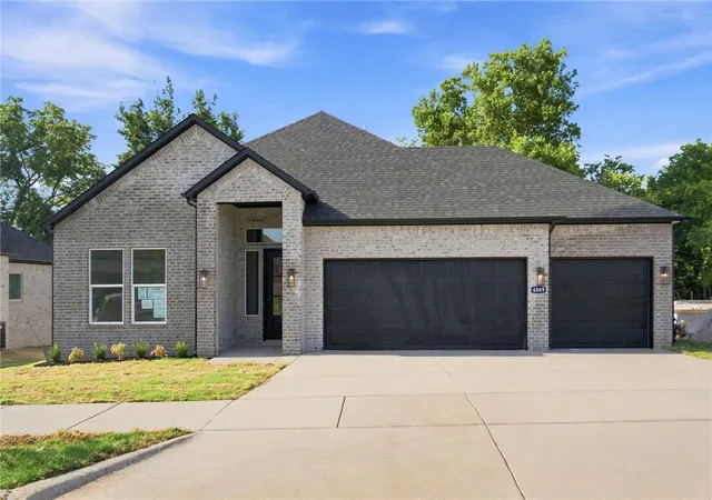 Photo 1 of Single family home for sale at 4824 W Succulent St, Fayetteville, AR 72704 | MLS# 1360698 | Listing updated on 2026-09-01