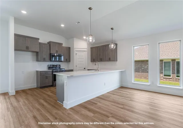 Photo 3 of Single family home for sale at 2100 Tensaw Rd, Bentonville, AR 72713 | MLS# 1360746 | Listing updated on 2026-09-01