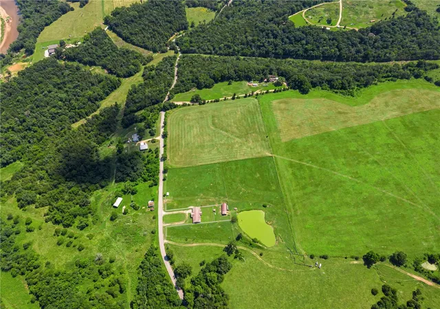 Photo 4 of House for sale at 6 +/- Ac Tract 3 Cr 211, Eureka Springs, AR 72632 | MLS# 1360311 | Listing updated on 2026-09-02