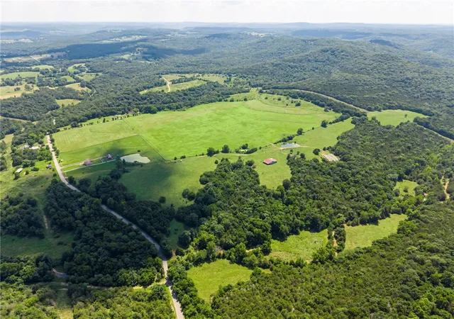 Photo 4 of House for sale at 85 +/- Ac Tract 4 Cr 211, Eureka Springs, AR 72632 | MLS# 1360327 | Listing updated on 2026-09-02