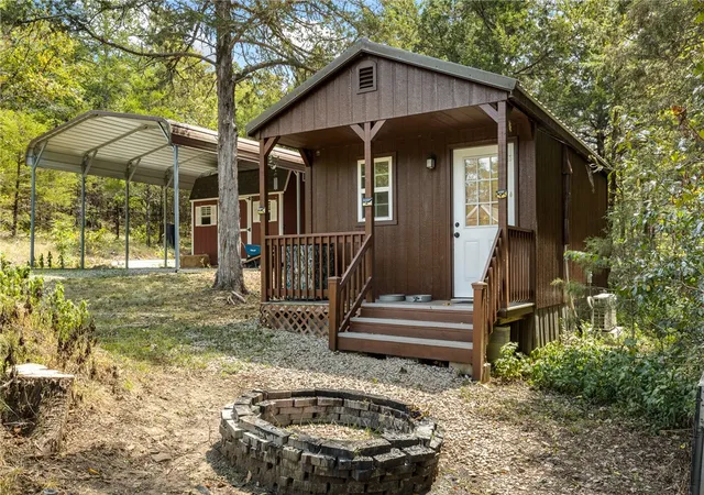 Photo 4 of Single family home for sale at 1018 Bowen Trl, Yellville, AR 72687 | MLS# 1360756 | Listing updated on 2026-09-02