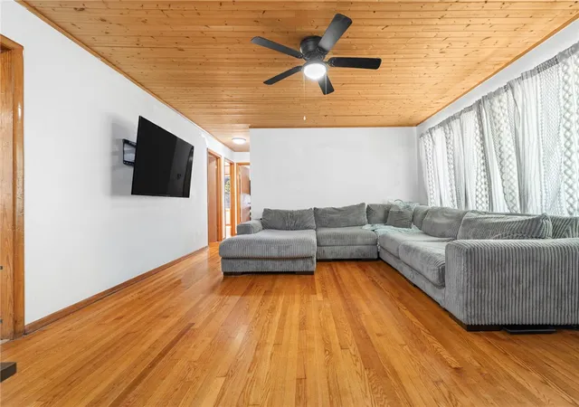Photo 3 of Single family home for sale at 603 S Clifford St, Harrison, AR 72601 | MLS# 1360765 | Listing updated on 2026-09-02