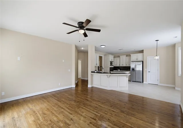 Photo 3 of Sale Pending at 4200 Seminole Dr, Rogers, AR 72758 | MLS# 1360709 | Listing updated on 2026-09-07