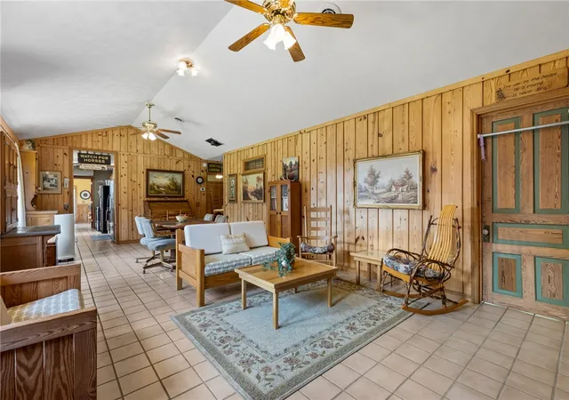 Photo 4 of Sale Pending at 15455 N 7 Highway, Lead Hill, AR 72644 | MLS# 1360231 | Listing updated on 2026-09-02