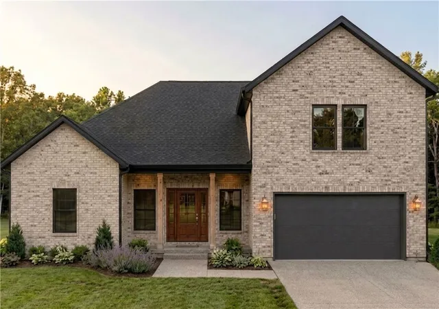 Photo 1 of Single family home for sale at 35 Lancaster Dr, Bella Vista, AR 72715 | MLS# 1360769 | Listing updated on 2026-09-03