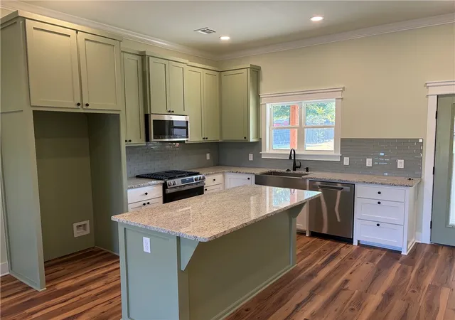 Photo 2 of Single family home for sale at 555 Lincoln Ave, Lincoln, AR 72744 | MLS# 1360776 | Listing updated on 2026-09-02