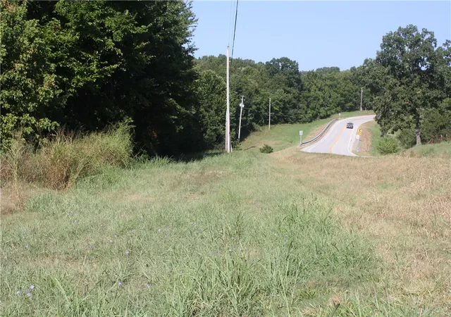 Photo 1 of Manufactured home for sale at 1051 E Highway 202, Yellville, AR 72687 | MLS# 1360812 | Listing updated on 2026-09-05