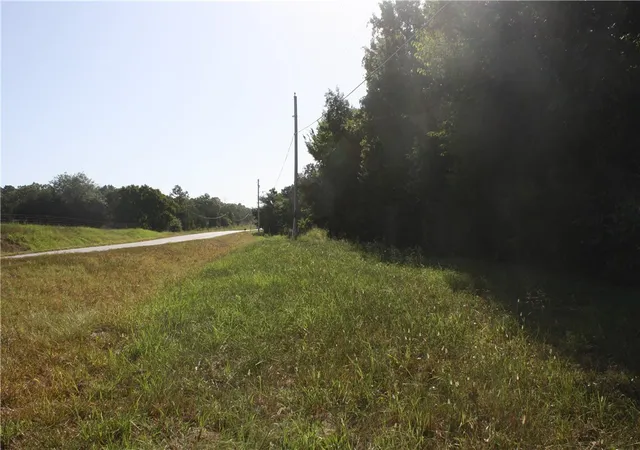 Photo 3 of Manufactured home for sale at 1051 E Highway 202, Yellville, AR 72687 | MLS# 1360812 | Listing updated on 2026-09-05