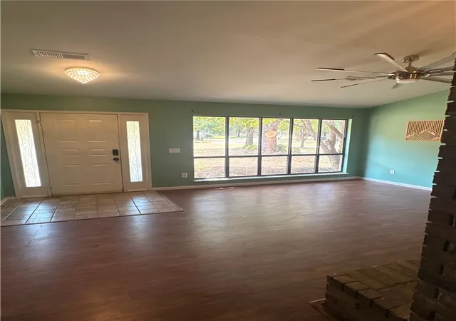 Photo 2 of Single family home for sale at 2642 Golden Oaks Dr, Fayetteville, AR 72703 | MLS# 1360680 | Listing updated on 2026-09-14