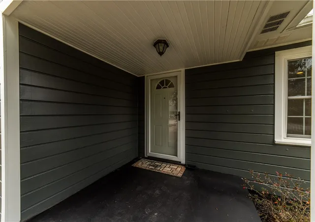 Photo 3 of Sale Pending at 315 S Seward, Siloam Springs, AR 72761 | MLS# 1360767 | Listing updated on 2026-09-02