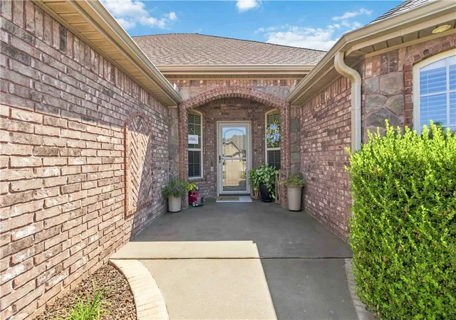 Photo 4 of Single family home for sale at 3507 SW Windy Oak Ave, Bentonville, AR 72713 | MLS# 1360531 | Listing updated on 2026-09-02
