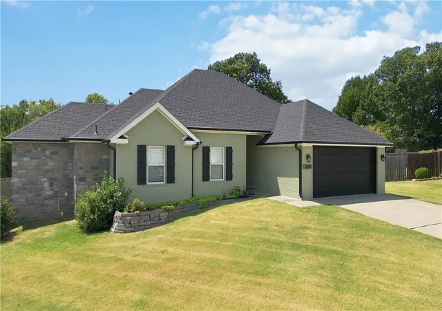 Photo 1 of Single family home for sale at 5293 Baugh Ave, Springdale, AR 72762 | MLS# 1360854 | Listing updated on 2026-09-02