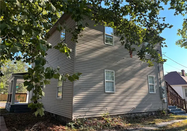 Photo 3 of Multi family home for sale at 801 S Jackson Ave, Joplin, MO 64801 | MLS# 1360890 | Listing updated on 2026-09-09