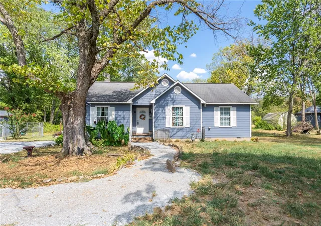 Photo 1 of Single family home for sale at 192 Maple Ave, West Fork, AR 72774 | MLS# 1360548 | Listing updated on 2026-09-02