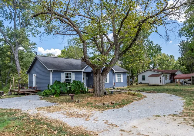 Photo 2 of Single family home for sale at 192 Maple Ave, West Fork, AR 72774 | MLS# 1360548 | Listing updated on 2026-09-02