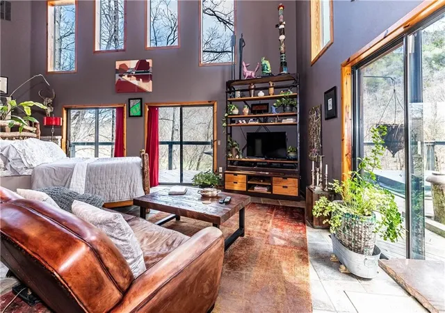 Photo 4 of Single family home for sale at 11346 Farm Rd 2285, Seligman, MO 65745 | MLS# 1360700 | Listing updated on 2026-09-02