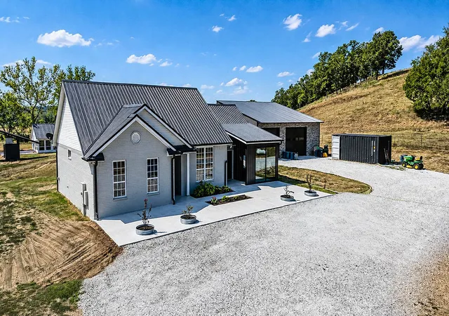 Photo 1 of Sale Pending at 12727 Gaiche Rd, Gentry, AR 72734 | MLS# 1360730 | Listing updated on 2026-09-14