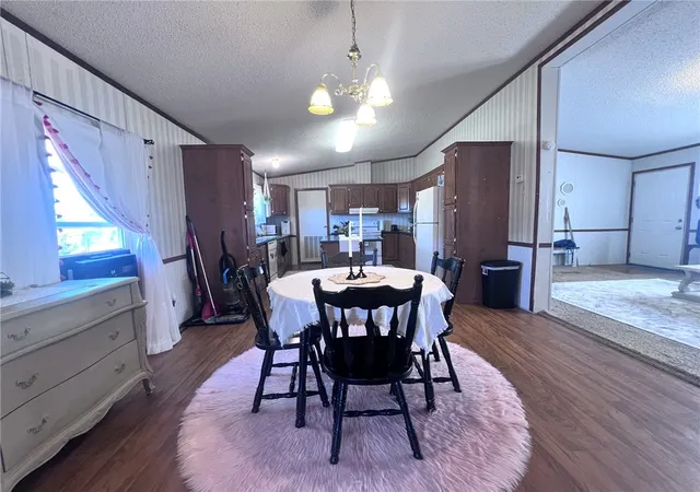 Photo 4 of Sale Pending at 4206 Northbrook Cir, Van Buren, AR 72956 | MLS# 1360922 | Listing updated on 2026-09-10