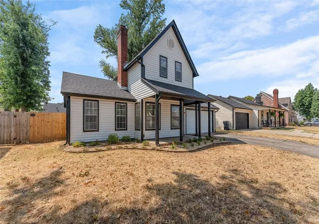 Photo 3 of Sale Pending at 2408 W Mulberry St, Rogers, AR 72758 | MLS# 1360624 | Listing updated on 2026-09-15