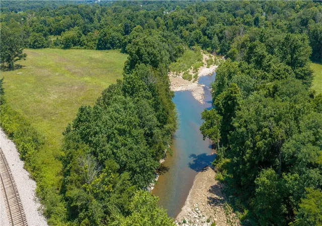 Photo 3 of House for sale at 14865 Bradberry Farm Rd, Winslow, AR 72959 | MLS# 1360848 | Listing updated on 2026-09-02