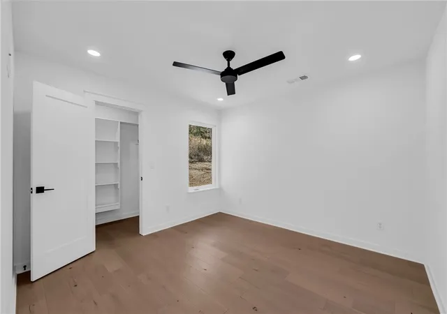 Photo 4 of Single family home for sale at 135 Paddock Loop, Fayetteville, AR 72701 | MLS# 1360923 | Listing updated on 2026-09-02