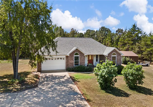 Photo 3 of Sale Pending at 844 Cabin Crk Rd, Knoxville, AR 72845 | MLS# 1360974 | Listing updated on 2026-09-15