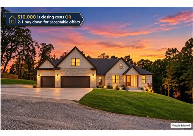 Photo 1 of Sale Pending at 28 Kent Ln, Bella Vista, AR 72714 | MLS# 1360469 | Listing updated on 2026-10-22
