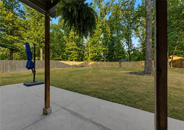 Photo 2 of Single family home for sale at 86 Rillington Dr, Bella Vista, AR 72714 | MLS# 1360891 | Listing updated on 2026-09-04