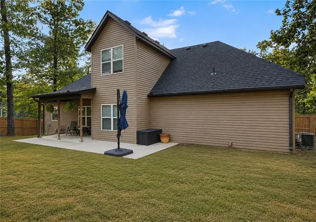 Photo 3 of Single family home for sale at 86 Rillington Dr, Bella Vista, AR 72714 | MLS# 1360891 | Listing updated on 2026-09-04