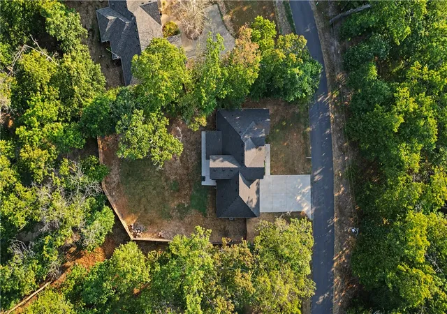 Photo 3 of Single family home for sale at 86 Rillington Dr, Bella Vista, AR 72714 | MLS# 1360891 | Listing updated on 2026-09-04