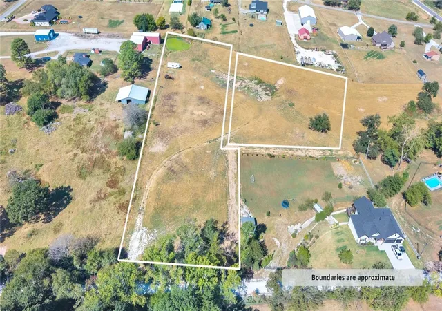 Photo 3 of Land for sale at 19023 Clear Water Rd, Springdale, AR 72762 | MLS# 1360814 | Listing updated on 2026-09-04