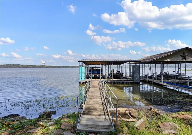 Photo 3 of Single family home for sale at 107 Pine Shore Ln, Russellville, AR 72802 | MLS# 1361030 | Listing updated on 2026-09-03