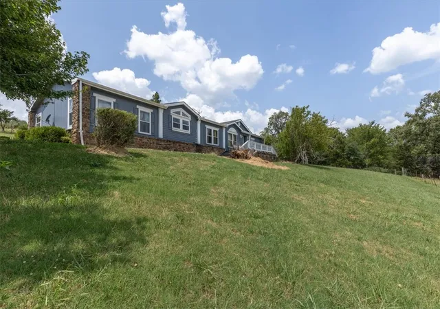 Photo 3 of Manufactured home for sale at 367 Madison 7825, Huntsville, AR 72740 | MLS# 1361037 | Listing updated on 2026-09-04